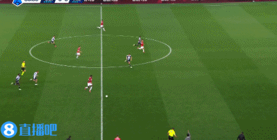 打嗨了！莱奥挑过门将助攻，赖因德斯包抄轻松打进