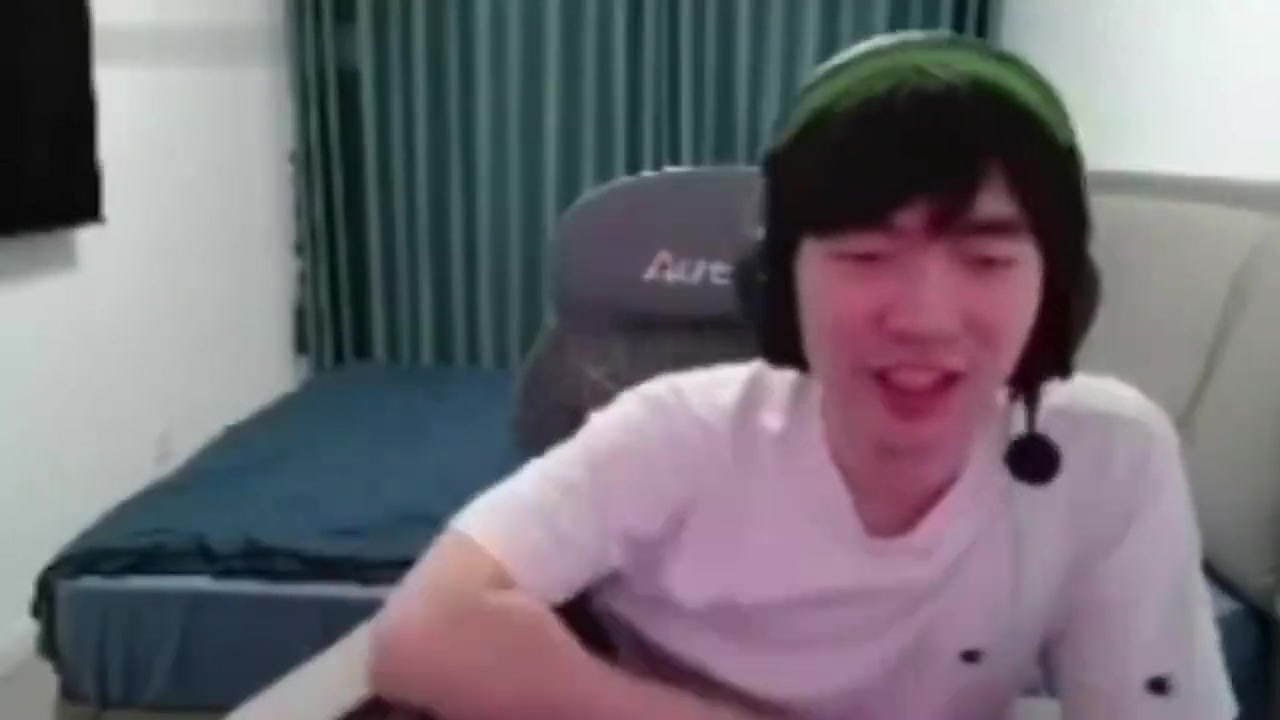 Cryin谈EDG被iG翻盘：我在也会被翻，我就是被翻盘翻走的